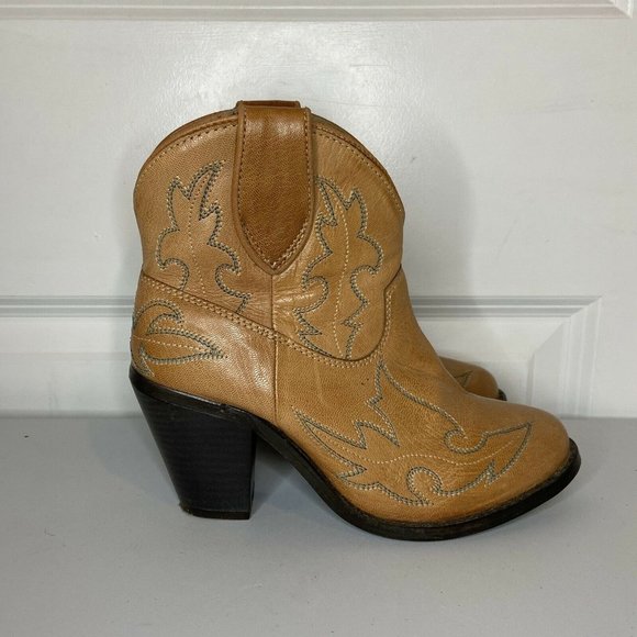 dingo Shoes - Dingo Willie Tan Leather Western Ankle Boots Heeled Cowgirl Women's 6.5M